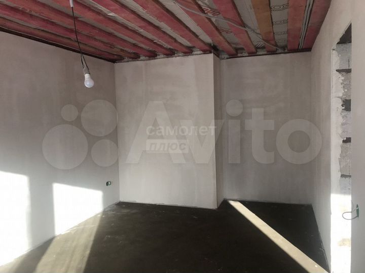 Дом 113 м² на участке 9 сот.