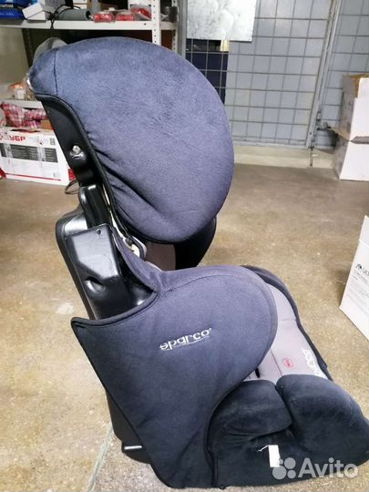 Детское автомобильное кресло бу Sparco