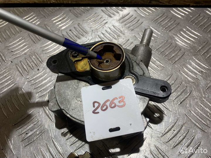 Насос вакуумный Mercedes-Benz E-Class (W212) IV (2