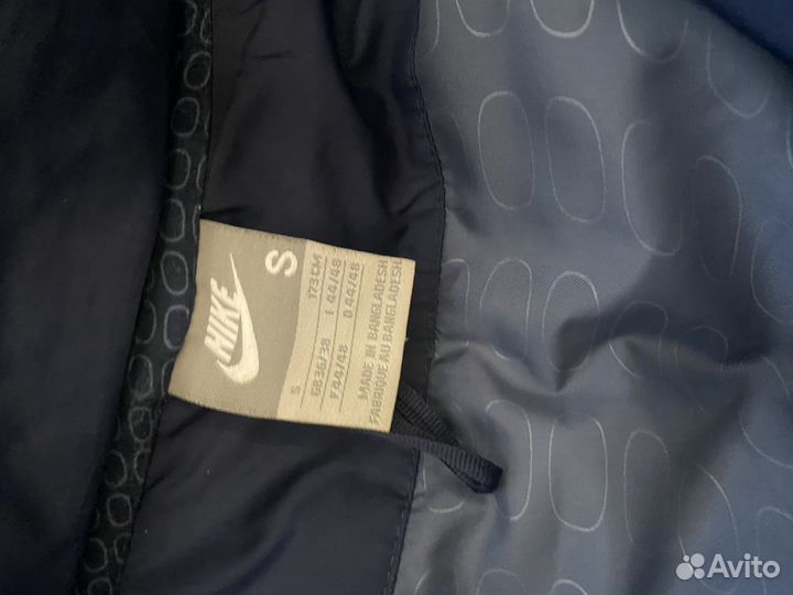 Пуховик зимний Nike