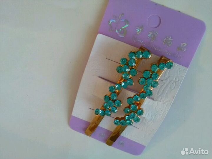 Серьги, заколки, подвески и браслеты