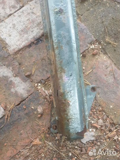 Skoda roomster балка задняя и усилитель бампера