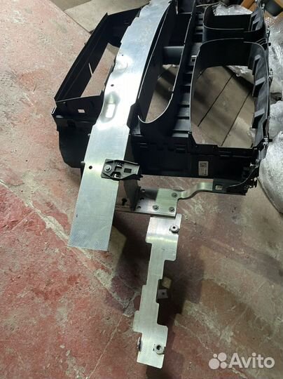 Передняя панель bmw x5 f15 усилитель бампера