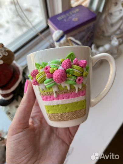 Кружка / чашка с декором из полимерной глины