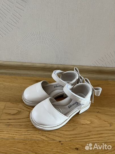 Туфли для девочки 26 размер