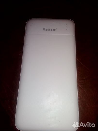 Повер банк на 10 000 maH