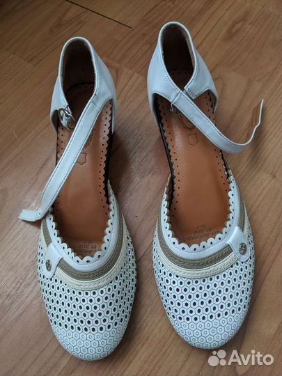 Босоножки женские новые