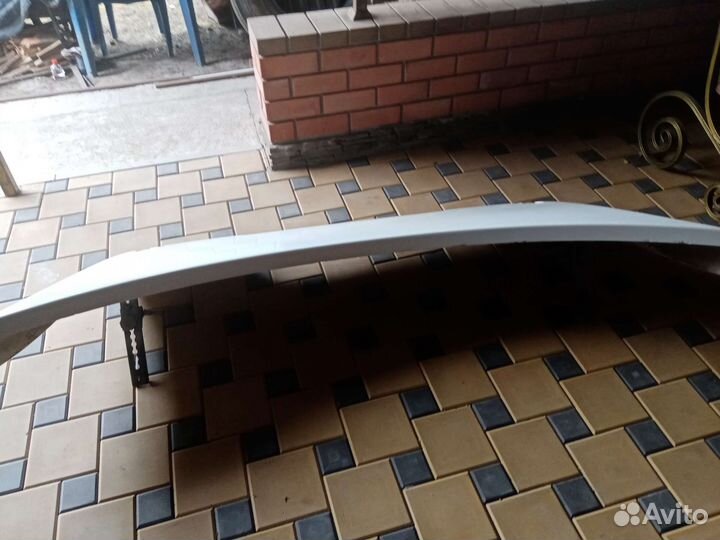 Спойлер Ман тга