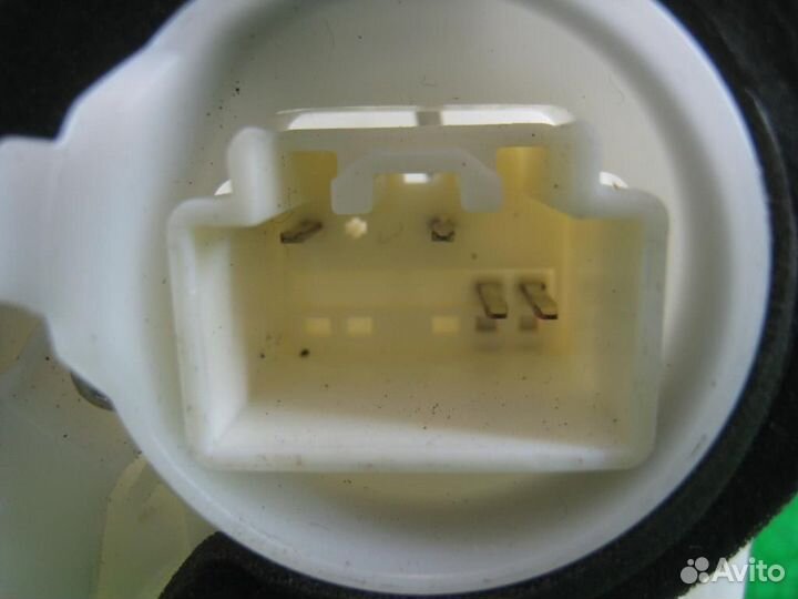 Замок двери задней правой Mazda 6 (GJ) 2014