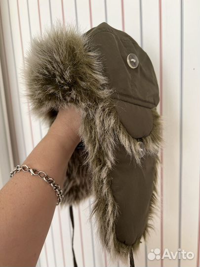 Шапка зимняя детская Benetton на 1,5-2 года