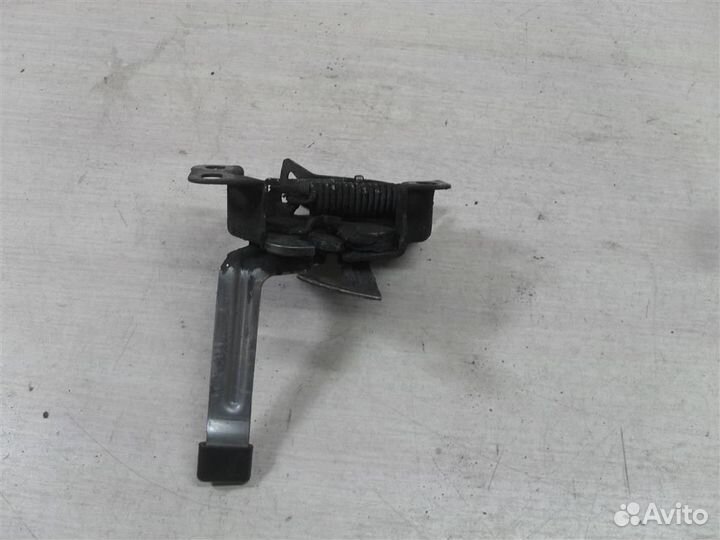 Замок капота Honda CR-V 3 (RE) 2007