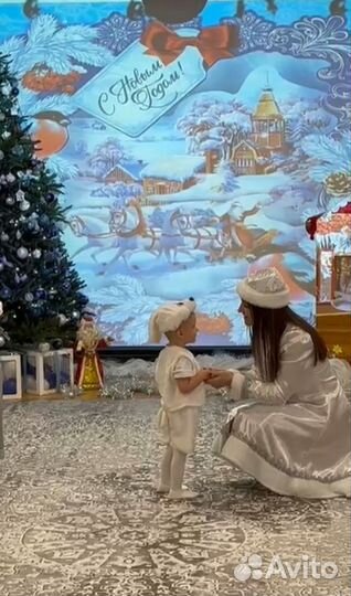 Продам костюм зайчика