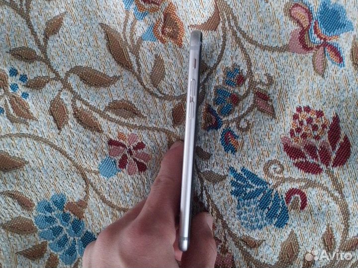 iPhone 6, 32 ГБ
