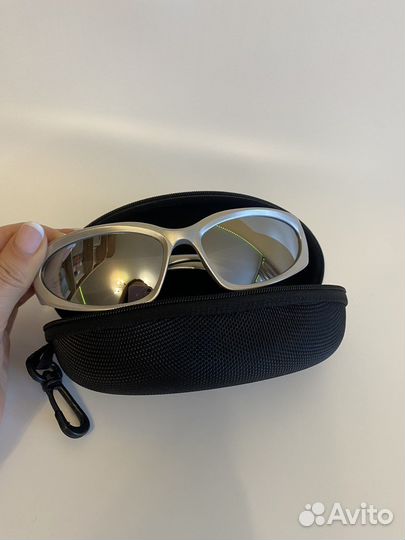 Солнцезащитные очки женские