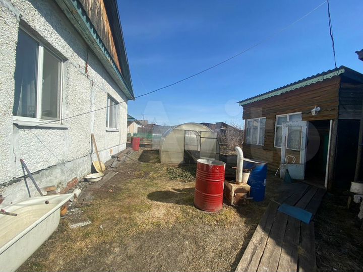 Дом 85 м² на участке 5 сот.