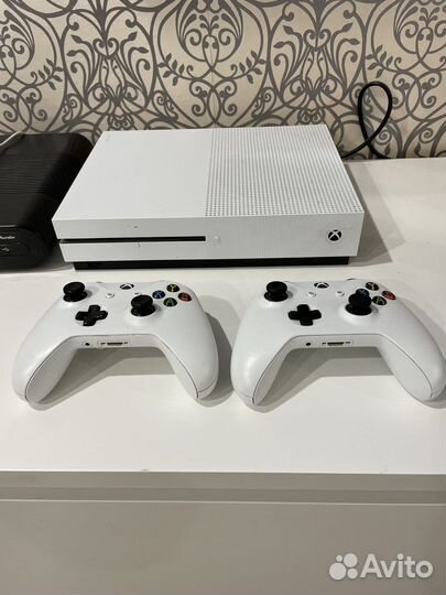 Xbox One s 1tb