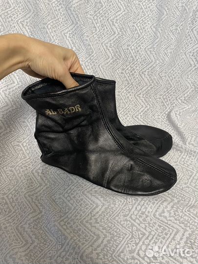 Читек (кожаные носки)