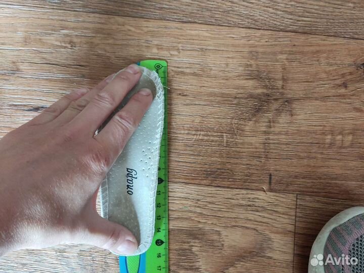 Кроссовки для девочки 26