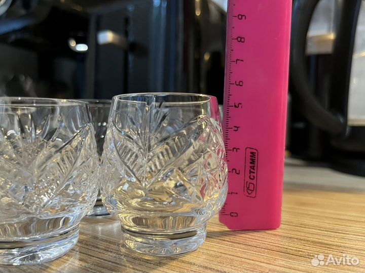 Хрустальные рюмки