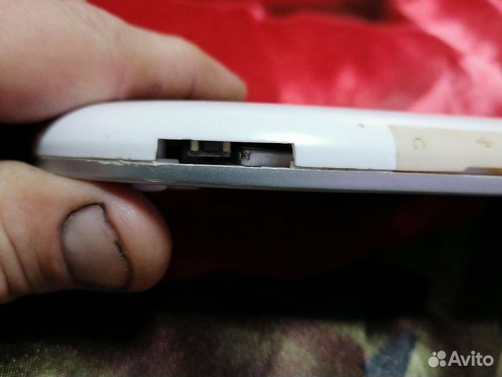 Портативная игра Soundtronix Typhoon