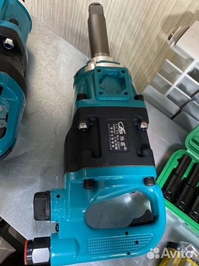 Пневматический ударный гайковерт грузовой