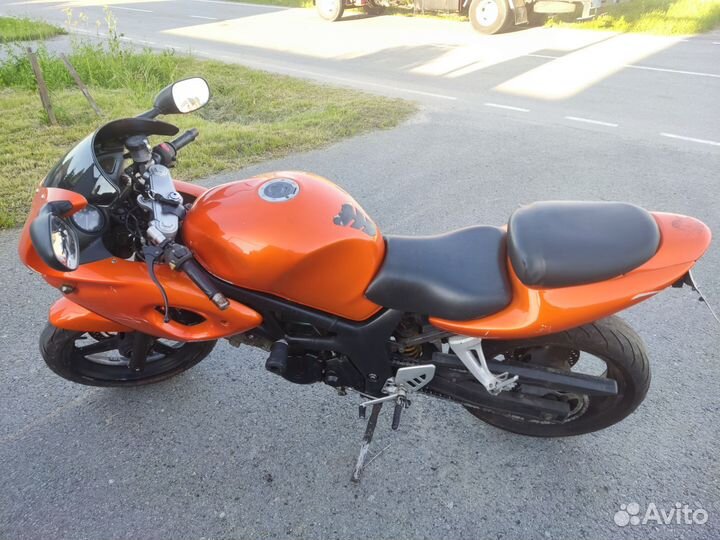 Продам мотоцикл Suzuki sv400s