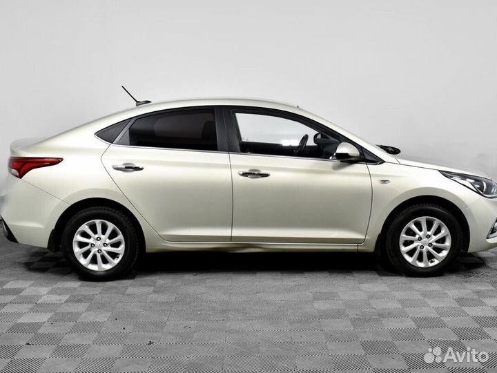 Hyundai Solaris 1.6 AT, 2017, 31 350 км