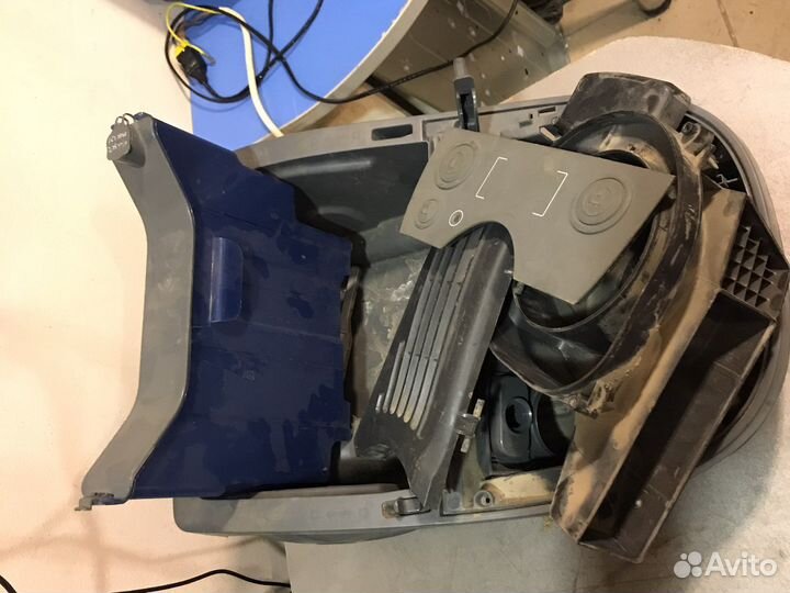 Пылесос по запчастям