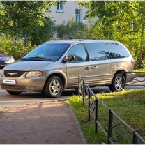 Chrysler Town & Country 3.8 AT, 2001, 237 360 км, с пробегом, цена 630 000 руб.