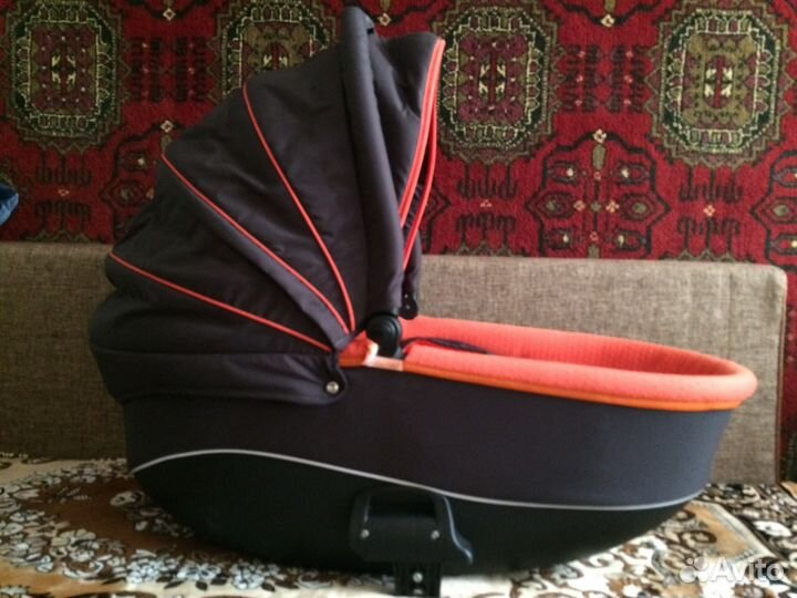 Детская коляска Zippy