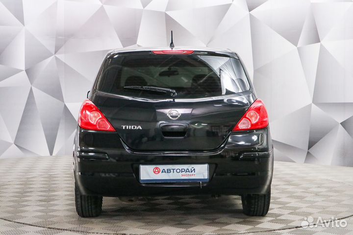 Nissan Tiida 1.6 МТ, 2013, 277 000 км