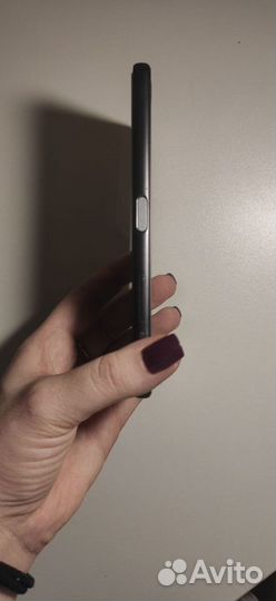 Sony Xperia X, 3/32 ГБ