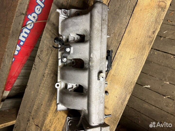 Коллектор впускной Renault Megane bzar F4R 2013