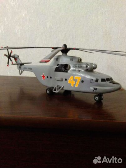Модель вертолета