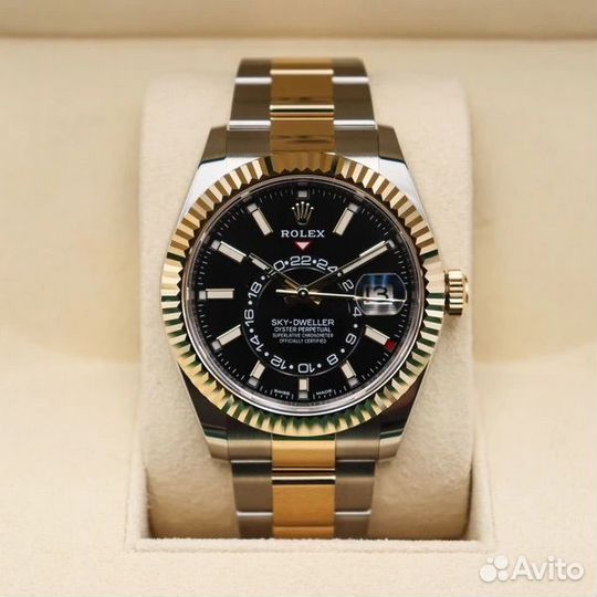 Часы Rolex Sky-Dweller 42 mm Black Dial