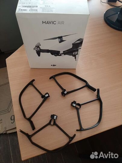 Dji mavic air. Пульт, сумка, пропеллеры и пр