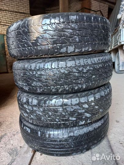 Bridgestone Dueler A/T 215/70 R16