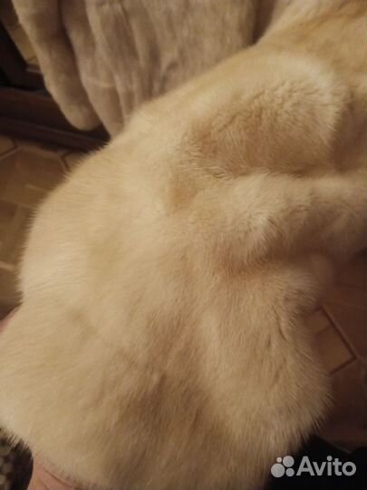 Шуба норковая 42 44 белая