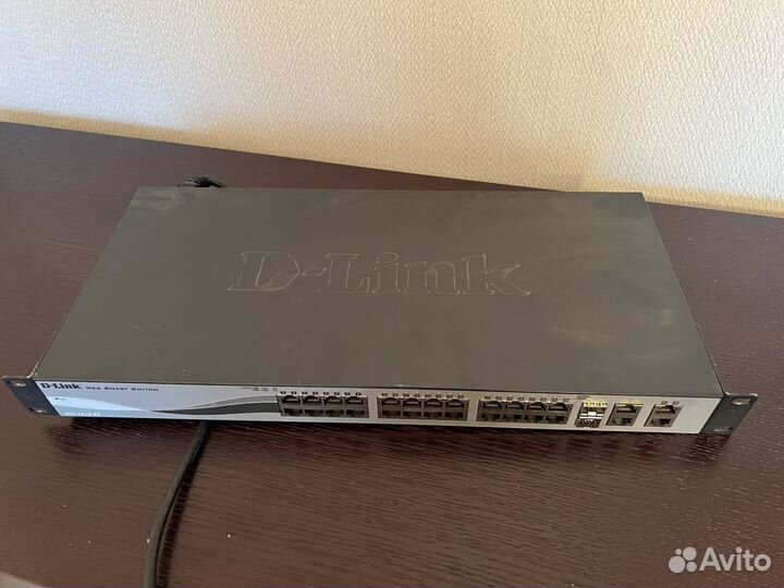 Коммутатор D-link des-1210-28