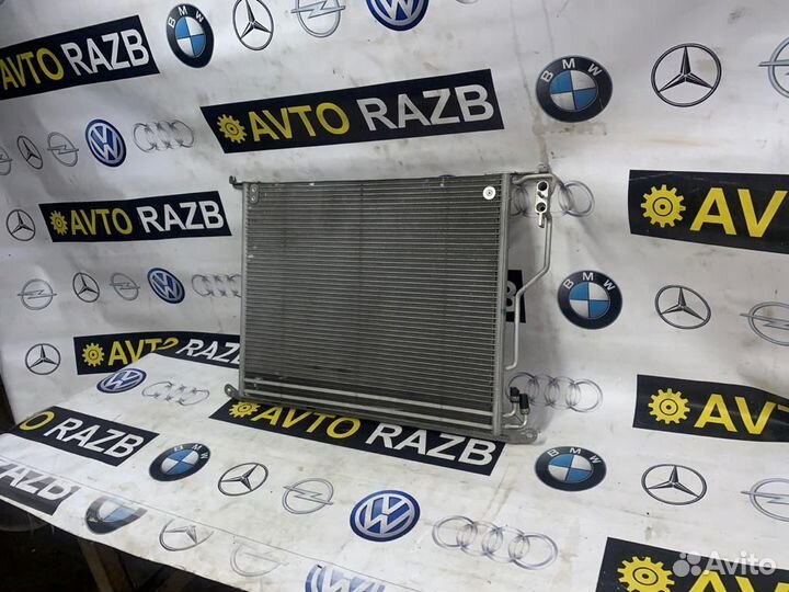 Радиатор кондиционера на Мерседес w220