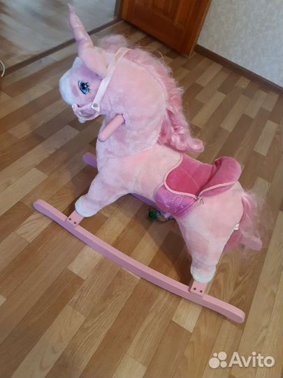 Детская качалка лошадь