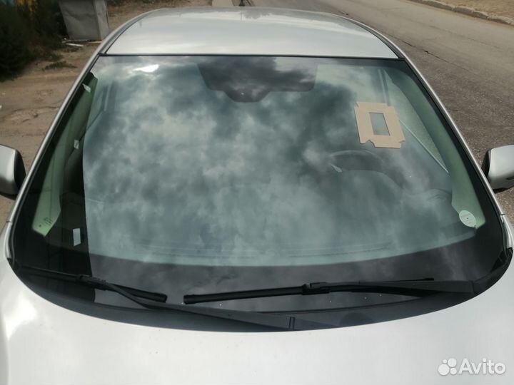 Лобовое стекло Ниссан Кашкай 2