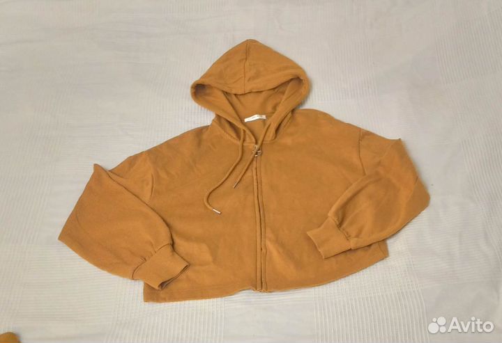 Спортивный костюм женский