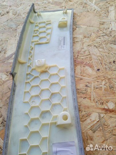 Обшивка потолка задняя Audi A8 D4 long 4.2 cdra