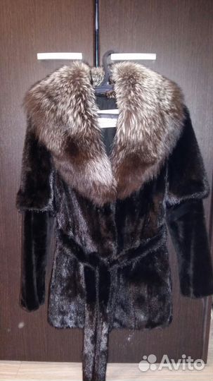 Продам норковую шубу