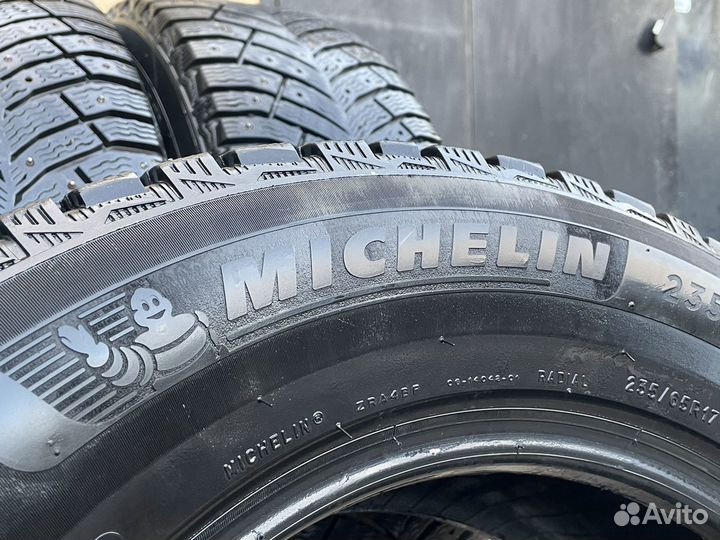 Michelin X-Ice North 4 SUV 235/65 R17 108T