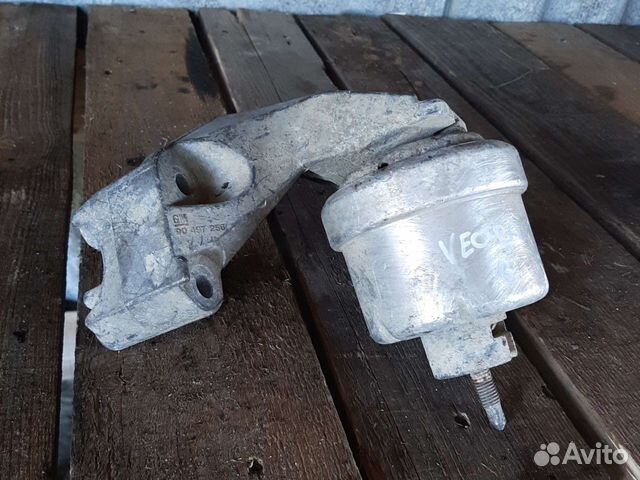Кронштейн двигателя Opel Vectra B