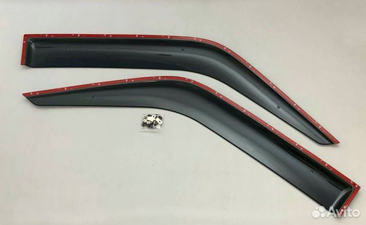 Ветровики на двери для Toyota Hiace 1989-2005