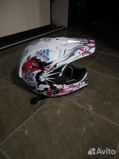 Шлем кроссовый