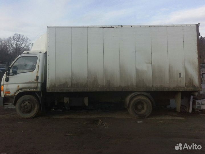 Песок,навоз,перегной, торф, щебёнка, опилки